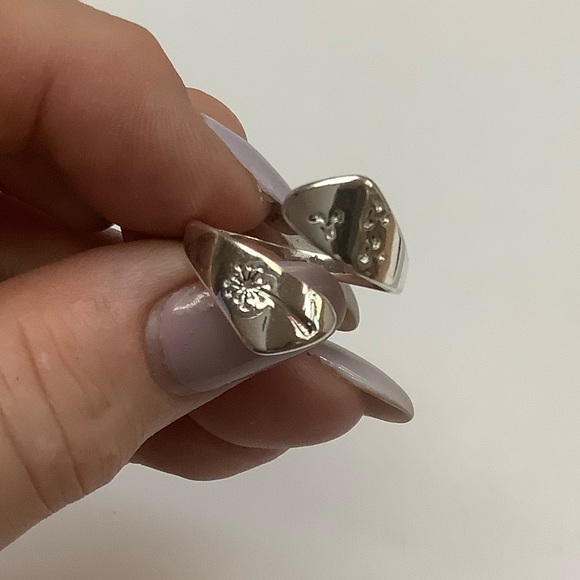 Dandelion Wishes Sterling Silver Adjustable Ring - Picture 7 of 15